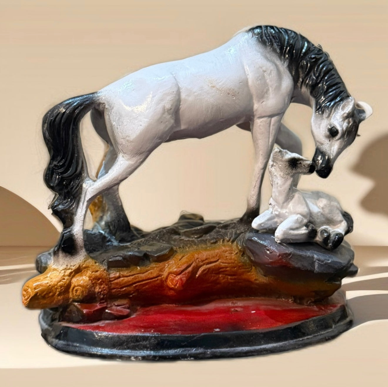 Fiber Hand-Painted Horse and Foal Figurine – Elegant Home Décor & Gift